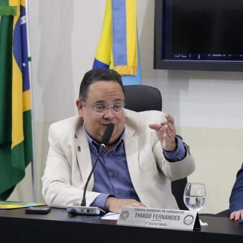 Secretário de Saúde presta esclarecimentos durante 100ª sessão ordinária