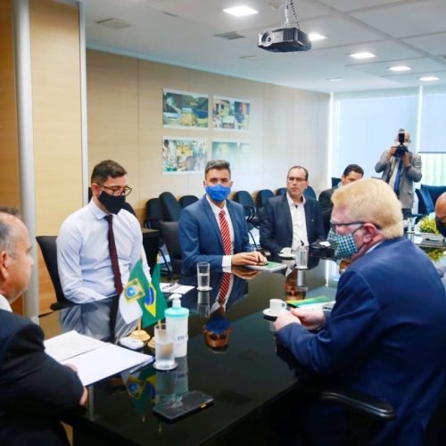 Moradores das Rocas recebem nesta quinta títulos de posse em programa de regularização fundiária articulado por Ubaldo e Herberth