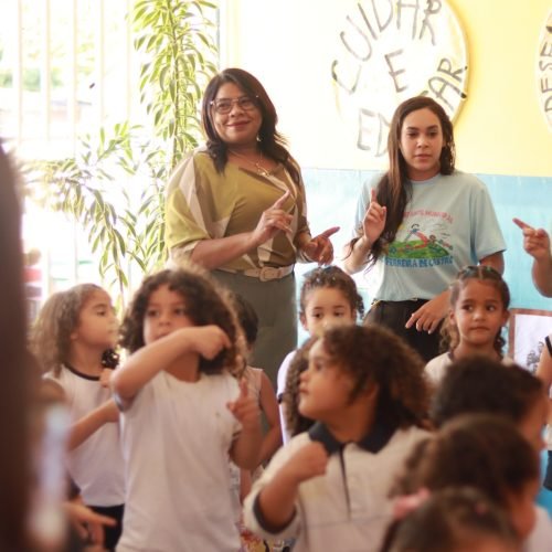 Prefeitura entrega mais de 260 itens e revitalização no CMEI Jaci de Castro