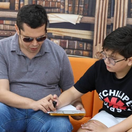 Biblioteca Municipal realiza evento sobre o Dia Mundial do Braille