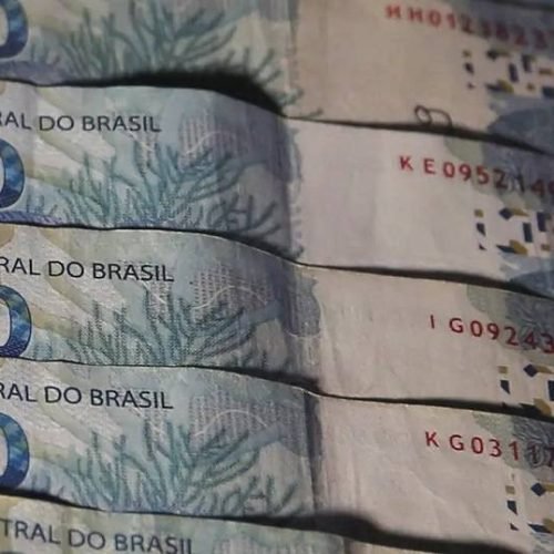 Mais de 47 milhões de pessoas ainda têm dinheiro esquecido nos bancos; veja como sacar