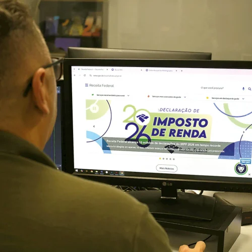 A menos de um mês do fim do prazo, 59% não enviaram declaração do IR