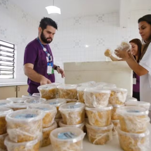 São João Solidário distribui refeições juninas para pessoas em vulnerabilidade em Natal