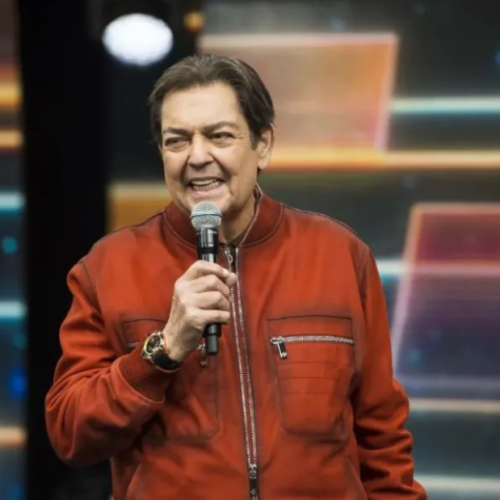 Faustão recebe alta de UTI e vai para quarto de hospital em SP