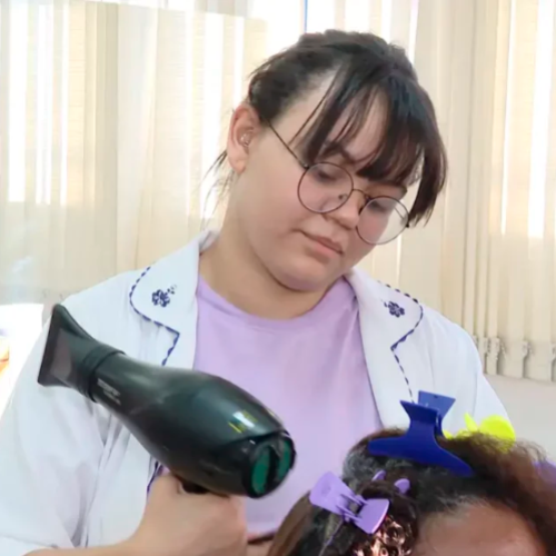 Senac-RN abre 2,2 mil vagas gratuitas em cursos presenciais e EaD; veja como participar