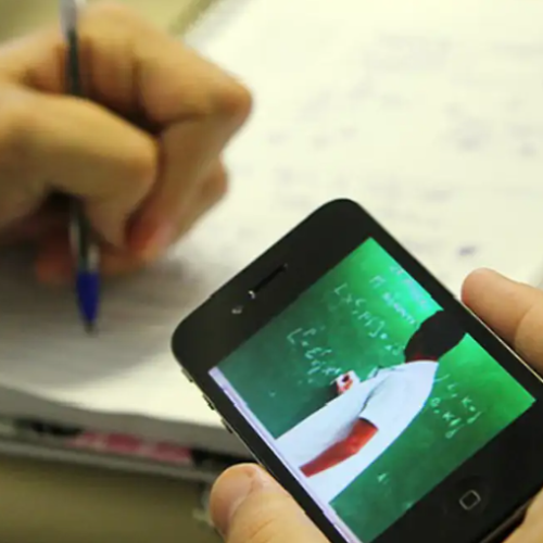 Brasil tem mais alunos em cursos a distância que em presenciais