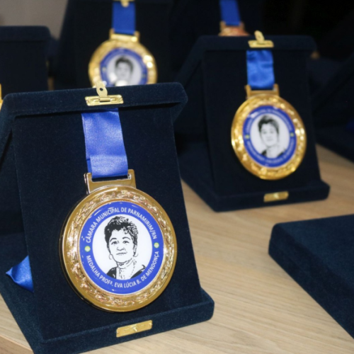 Semana da Mulher: Câmara de Parnamirim entrega comenda Eva Lúcia em solenidade