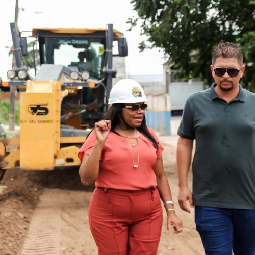 Prefeitura inicia pavimentação em Cajupiranga