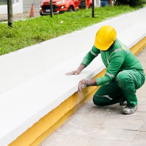 Prefeitura avança com revitalização de praças