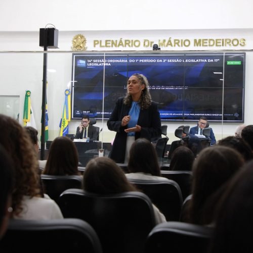 Oficinas do Parlamento Jovem continuam nesta quarta-feira (11) na Câmara de Parnamirim