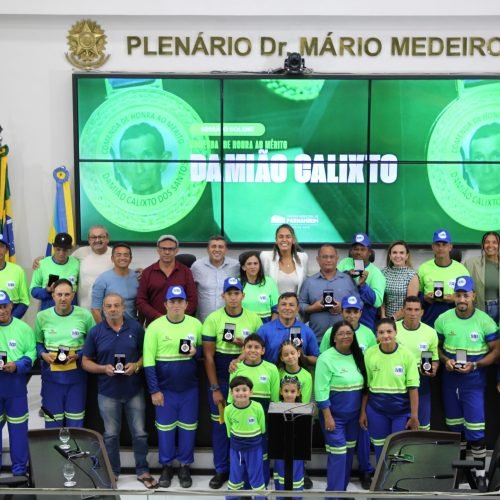 Profissionais da limpeza urbana recebem Comenda de Honra ao Mérito “Damião Calixto dos Santos”