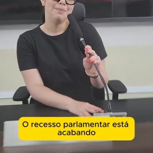 O recesso parlamentar acaba amanhã (01).