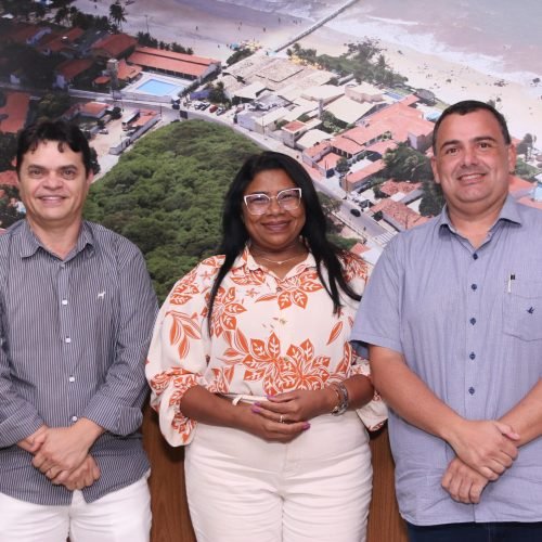 Prefeita Nilda empossa novo secretário adjunto de Turismo e Desenvolvimento Econômico