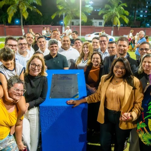 Parnamirim entrega Praça de Cidade Verde para população