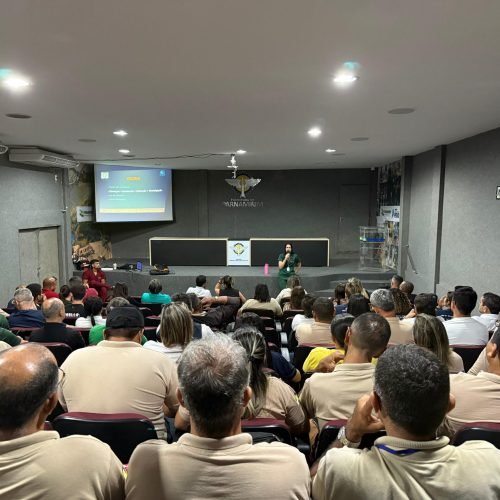 Prefeitura reúne profissionais para últimos ajustes para Dia D Vacinação antirrábica neste sábado (26)