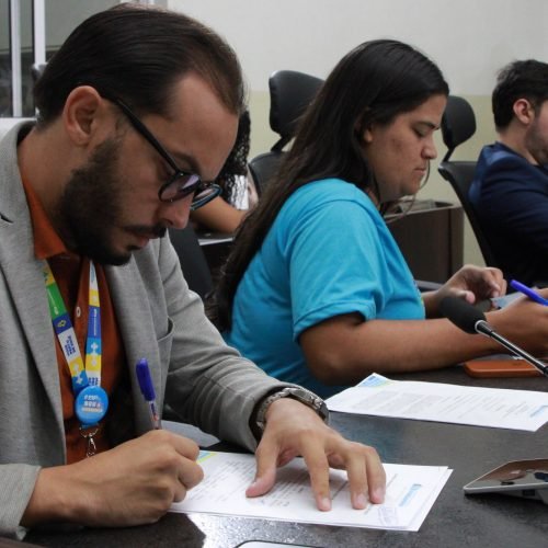 Comissão de Constituição, Legislação e Redação Final avalia 18 Projetos de Lei