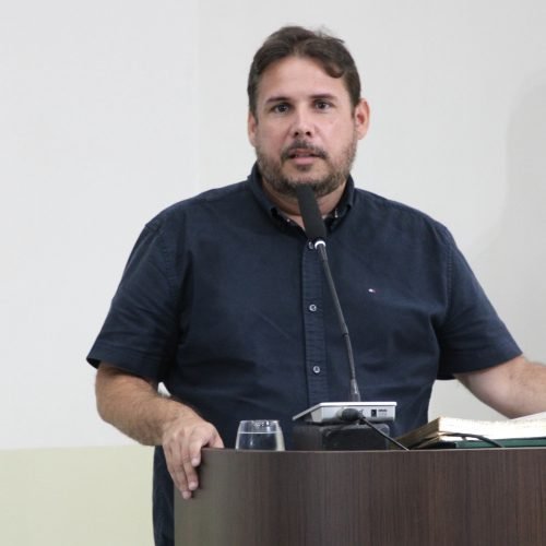 Câmara de Parnamirim entrega Moção de Aplausos a dirigente do ABC Futebol Clube