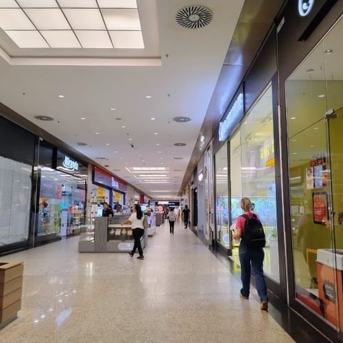 Feriado dos Mártires altera funcionamento do comércio em Natal; veja o que abre e o que fecha