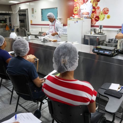 Parnamirim investe em qualificação para moradores do Minha Casa Minha Vida